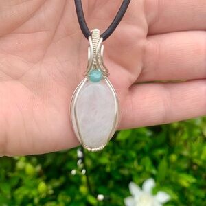 Silver and White Pendant Necklace